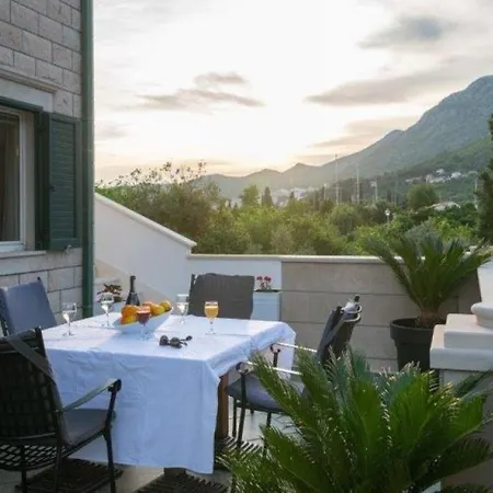 Azzurro 1 By Guide Apartment