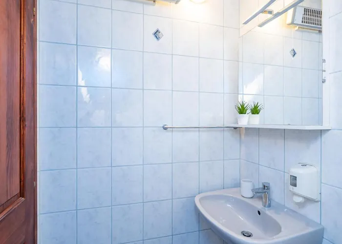 Azzurro 1 By Guide Appartement