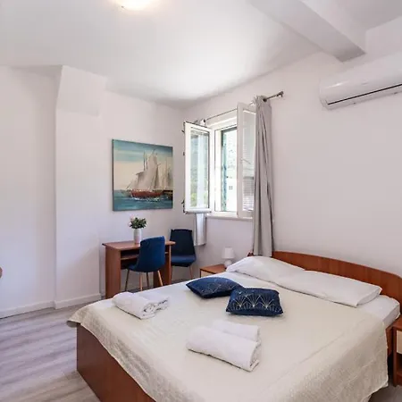 Azzurro 1 By Guide Apartment Dubrovnik